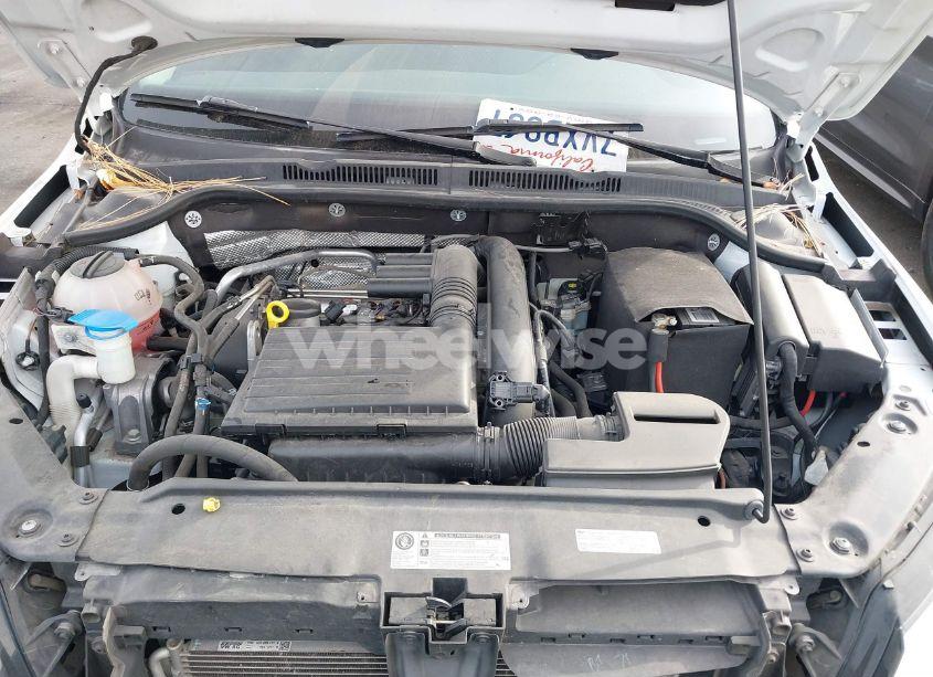 Photo 10 of 2017 Volkswagen Jetta 1.4T S (VIN 3VW2B7AJ6HM319136)