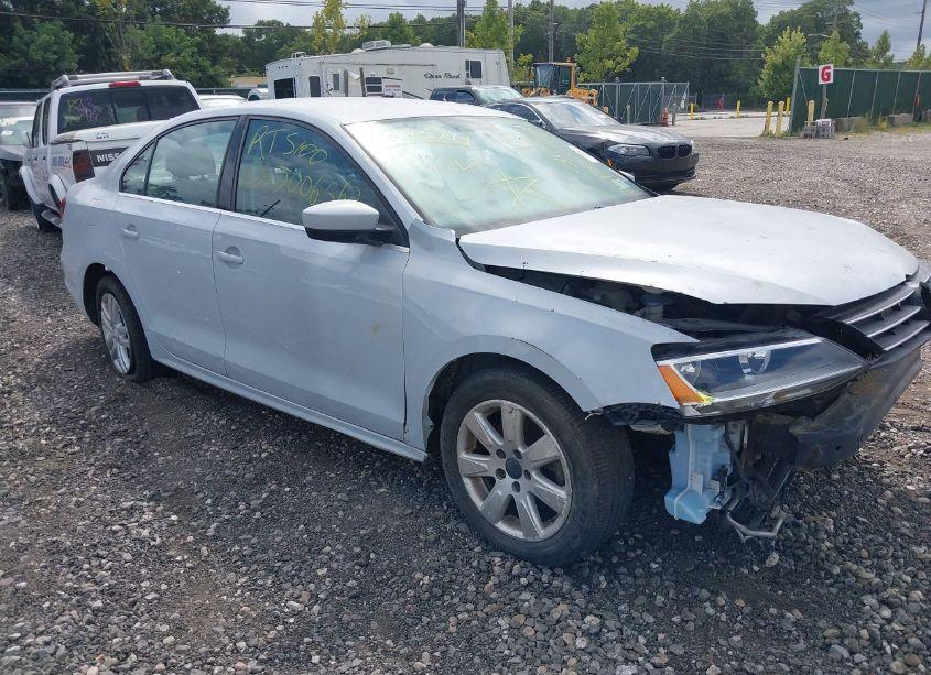 2017 Volkswagen Jetta 1.4T S (VIN 3VW2B7AJ6HM320772) main photo
