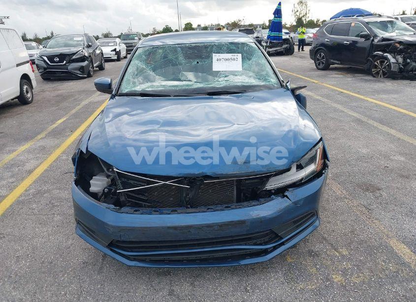 Photo 12 of 2017 Volkswagen Jetta 1.4T S (VIN 3VW2B7AJ6HM331383)