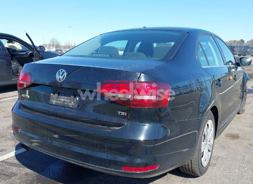 Photo 4 of 2017 Volkswagen Jetta 1.4T S (VIN 3VW2B7AJ6HM349334)