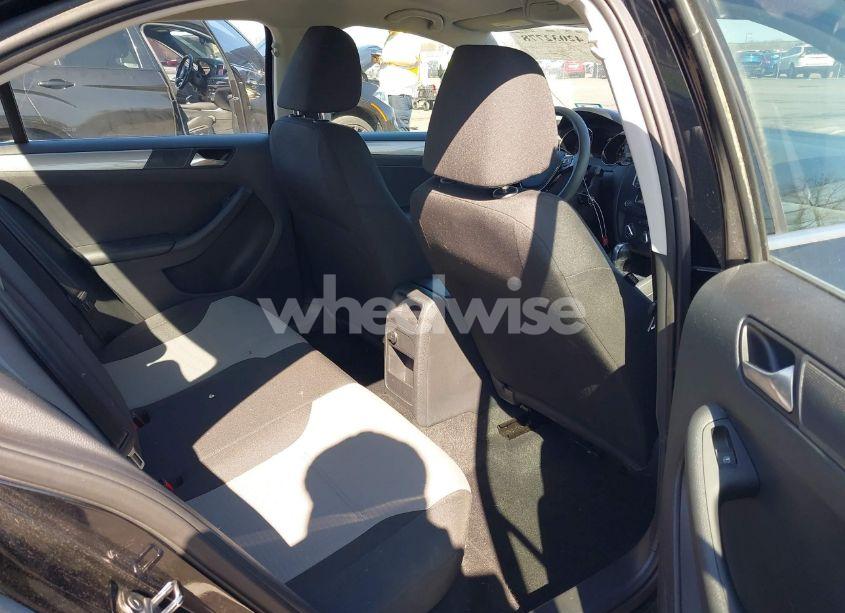 Photo 8 of 2017 Volkswagen Jetta 1.4T S (VIN 3VW2B7AJ6HM349334)