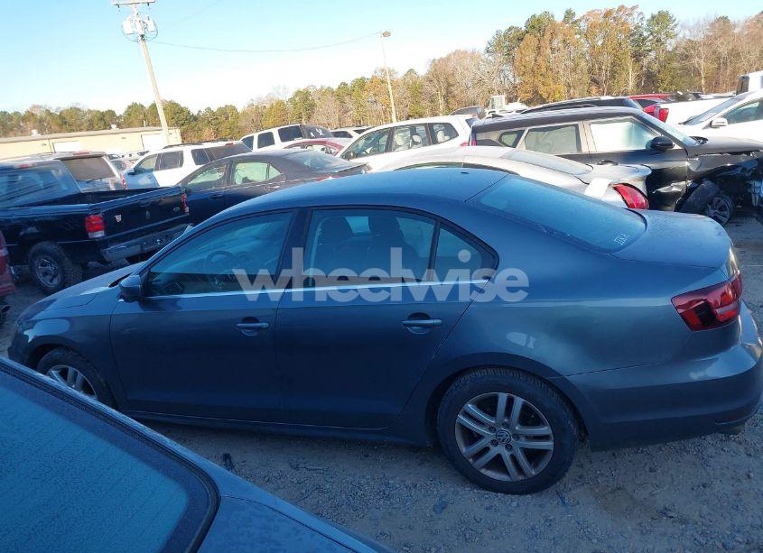 Photo 14 of 2017 Volkswagen Jetta 1.4T S (VIN 3VW2B7AJ6HM373021)