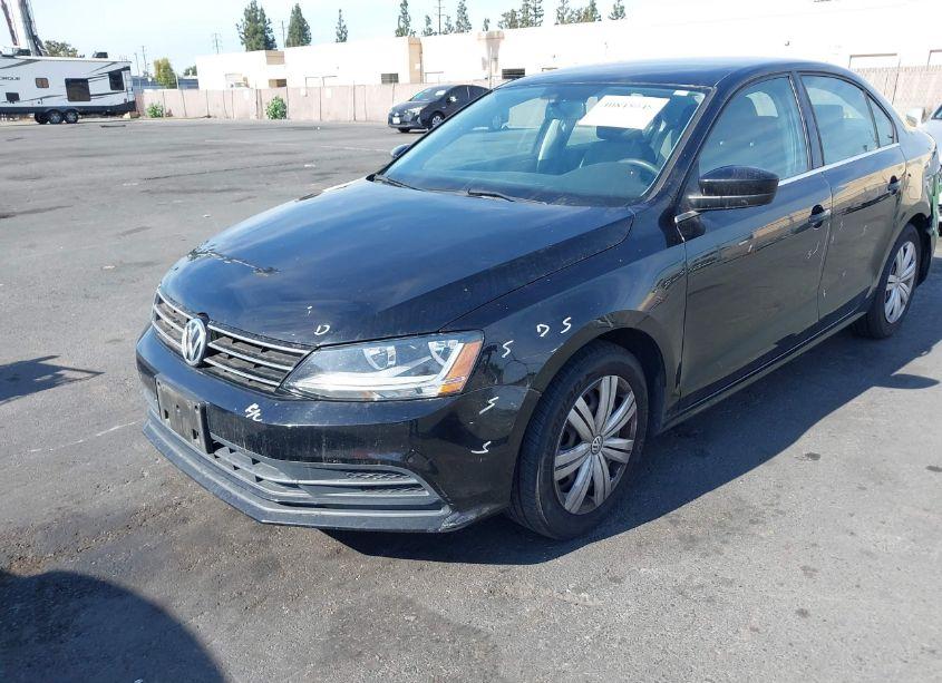 Photo 2 of 2017 Volkswagen Jetta 1.4T S (VIN 3VW2B7AJ6HM384813)