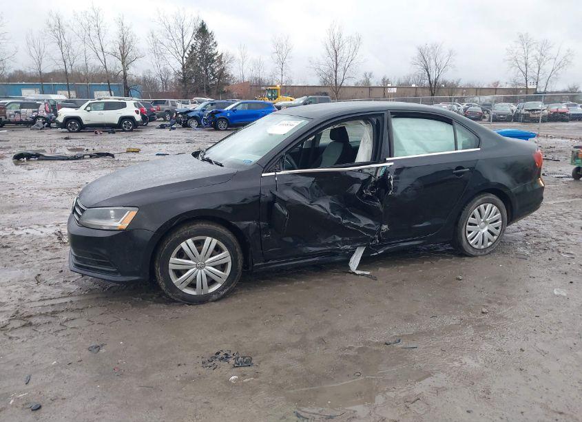 Photo 14 of 2017 Volkswagen Jetta 1.4T S (VIN 3VW2B7AJ6HM410231)