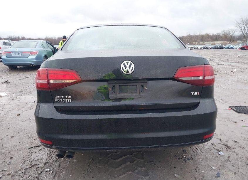 Photo 16 of 2017 Volkswagen Jetta 1.4T S (VIN 3VW2B7AJ6HM410231)