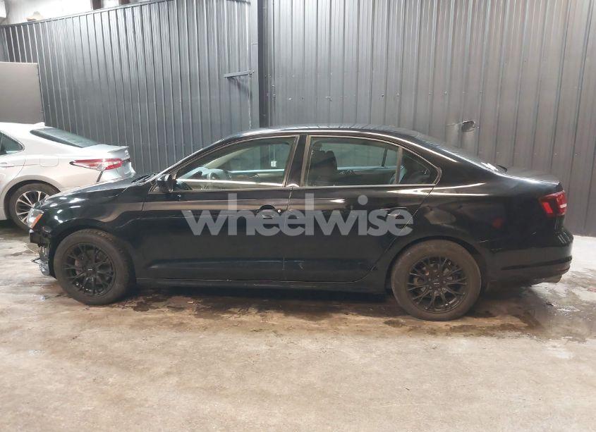 Photo 14 of 2017 Volkswagen Jetta 1.4T S (VIN 3VW2B7AJ7HM205954)