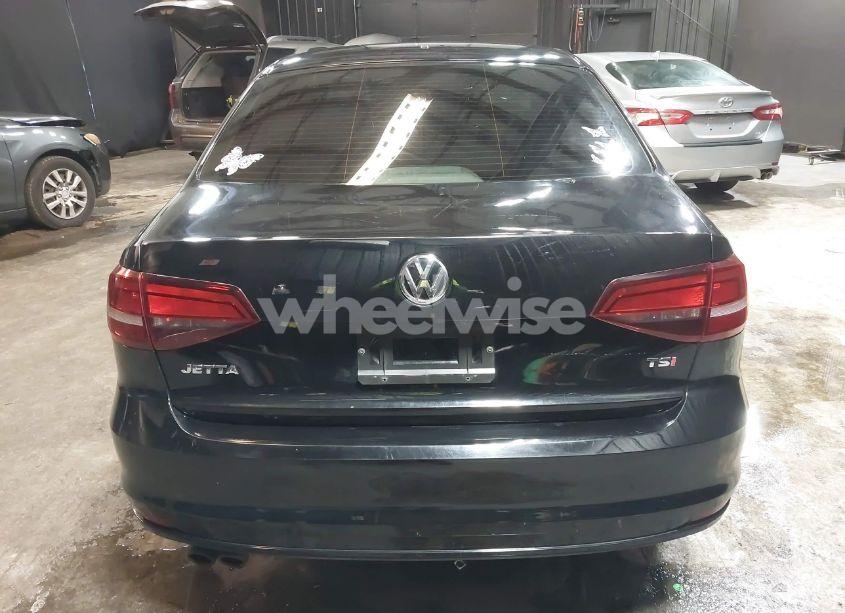 Photo 16 of 2017 Volkswagen Jetta 1.4T S (VIN 3VW2B7AJ7HM205954)