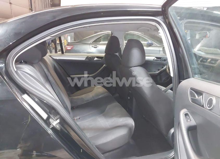 Photo 8 of 2017 Volkswagen Jetta 1.4T S (VIN 3VW2B7AJ7HM205954)