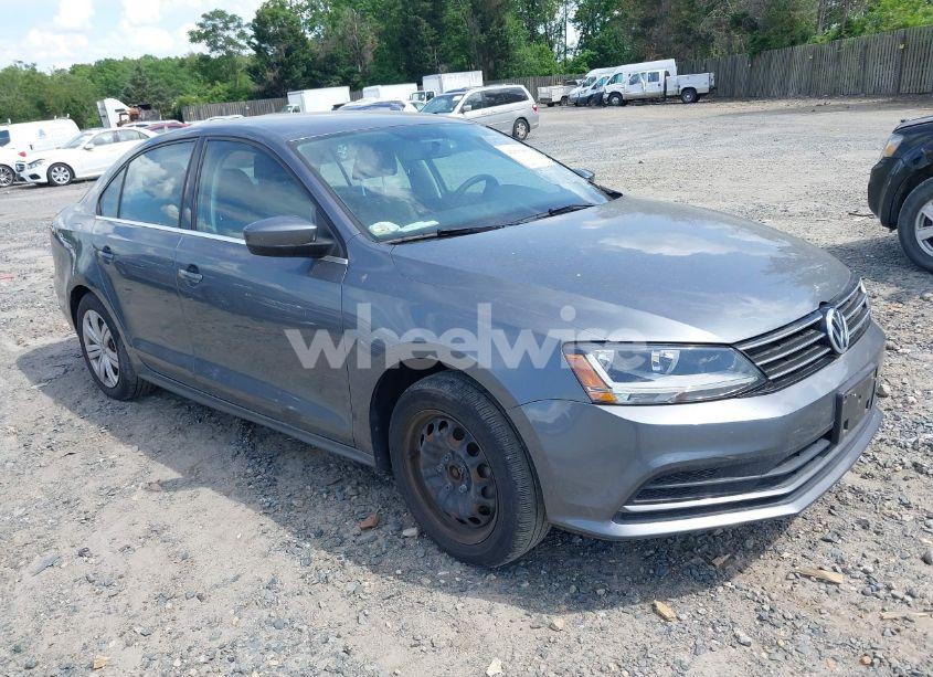 2017 Volkswagen Jetta 1.4T S (VIN 3VW2B7AJ7HM264289) main photo