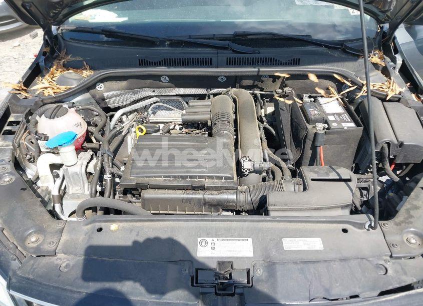 Photo 10 of 2017 Volkswagen Jetta 1.4T S (VIN 3VW2B7AJ7HM264289)