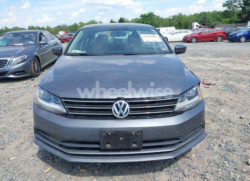 Photo 12 of 2017 Volkswagen Jetta 1.4T S (VIN 3VW2B7AJ7HM264289)