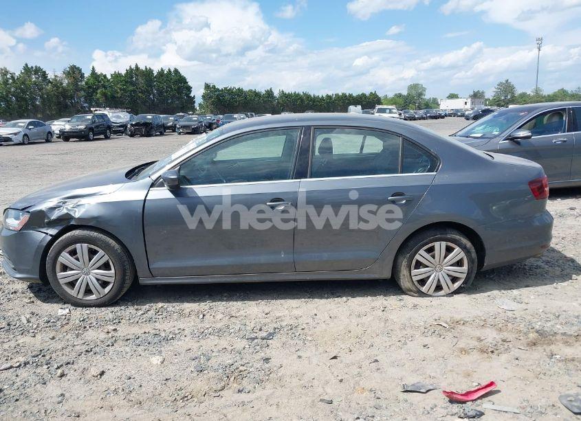 Photo 14 of 2017 Volkswagen Jetta 1.4T S (VIN 3VW2B7AJ7HM264289)