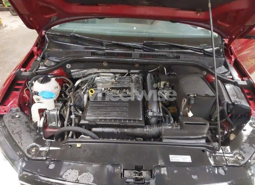 Photo 10 of 2017 Volkswagen Jetta 1.4T S (VIN 3VW2B7AJ7HM266334)