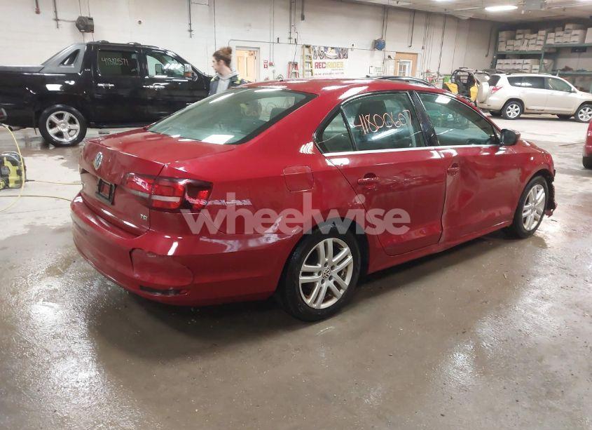 Photo 4 of 2017 Volkswagen Jetta 1.4T S (VIN 3VW2B7AJ7HM266334)