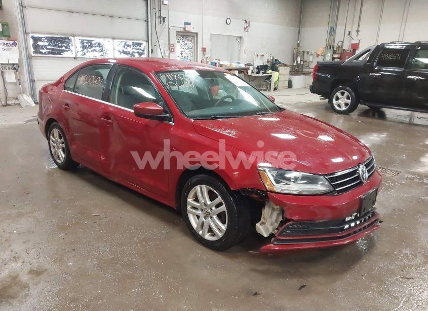 Photo 6 of 2017 Volkswagen Jetta 1.4T S (VIN 3VW2B7AJ7HM266334)