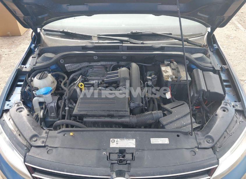 Photo 10 of 2017 Volkswagen Jetta 1.4T S (VIN 3VW2B7AJ7HM321851)