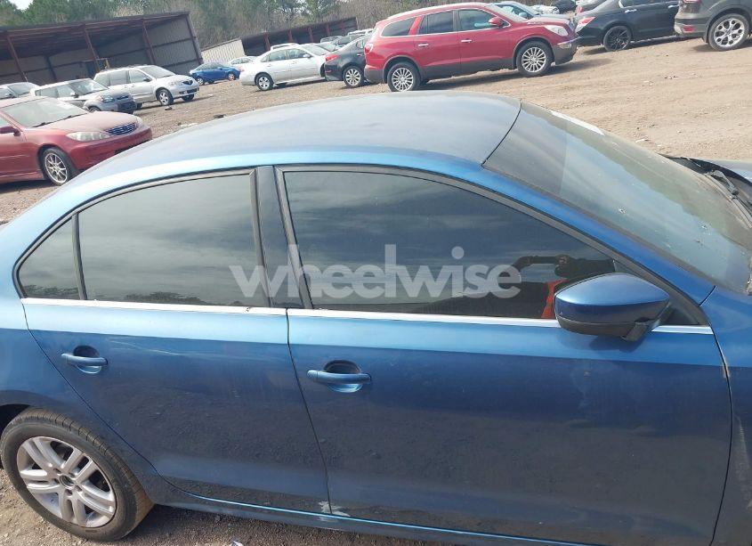 Photo 13 of 2017 Volkswagen Jetta 1.4T S (VIN 3VW2B7AJ7HM321851)