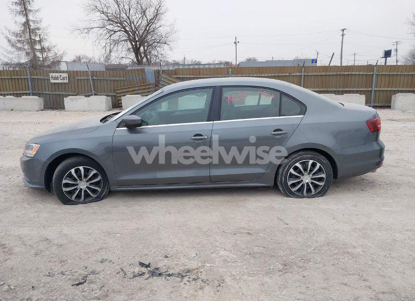 Photo 14 of 2017 Volkswagen Jetta 1.4T S (VIN 3VW2B7AJ7HM360522)