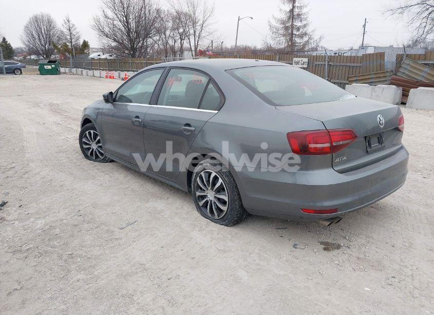 Photo 3 of 2017 Volkswagen Jetta 1.4T S (VIN 3VW2B7AJ7HM360522)