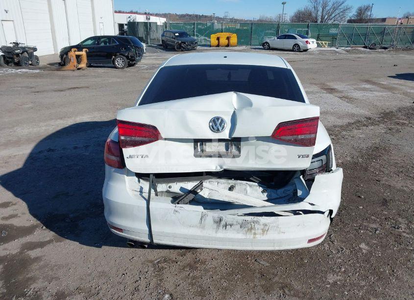 Photo 16 of 2017 Volkswagen Jetta 1.4T S (VIN 3VW2B7AJ7HM370502)