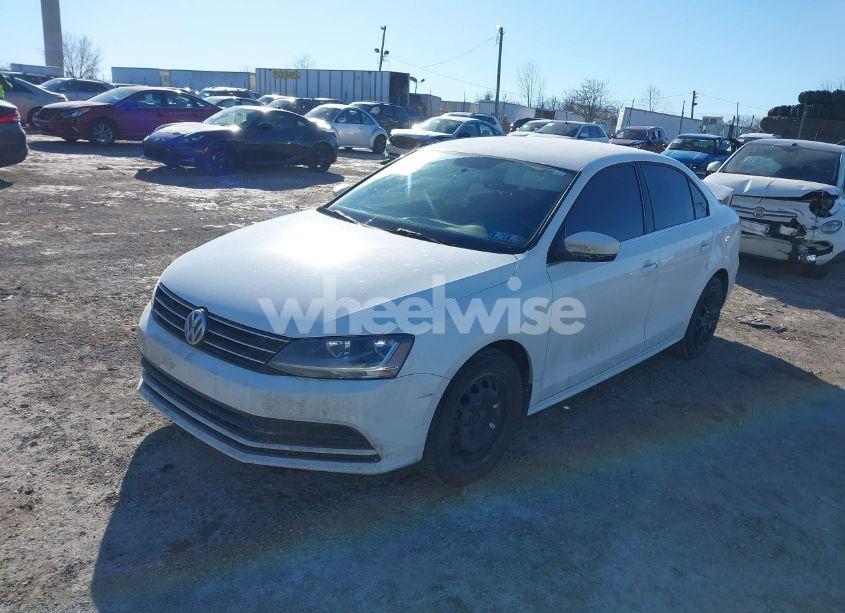 Photo 2 of 2017 Volkswagen Jetta 1.4T S (VIN 3VW2B7AJ7HM370502)