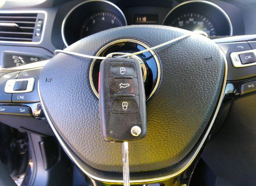 Photo 11 of 2017 Volkswagen Jetta 1.4T S (VIN 3VW2B7AJ7HM402364)