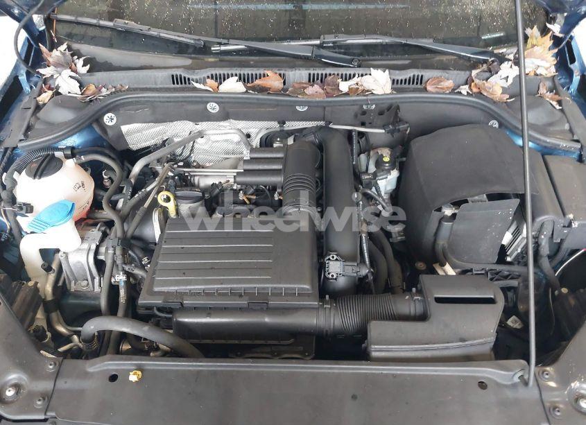 Photo 10 of 2017 Volkswagen Jetta 1.4T S (VIN 3VW2B7AJ7HM408133)