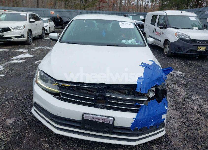 Photo 12 of 2017 Volkswagen Jetta 1.4T S (VIN 3VW2B7AJ8HM224240)