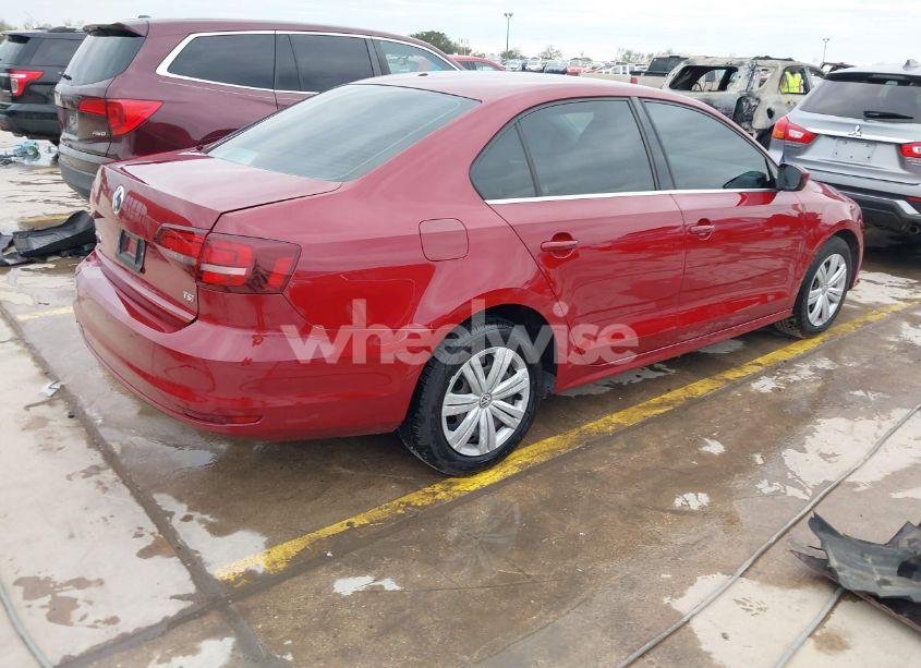 Photo 4 of 2017 Volkswagen Jetta 1.4T S (VIN 3VW2B7AJ8HM232340)