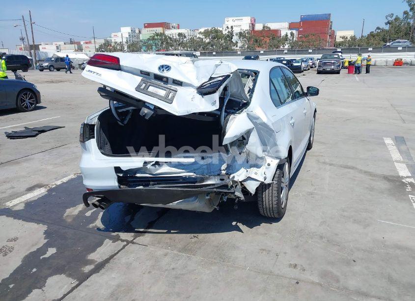 Photo 6 of 2017 Volkswagen Jetta 1.4T S (VIN 3VW2B7AJ8HM253267)