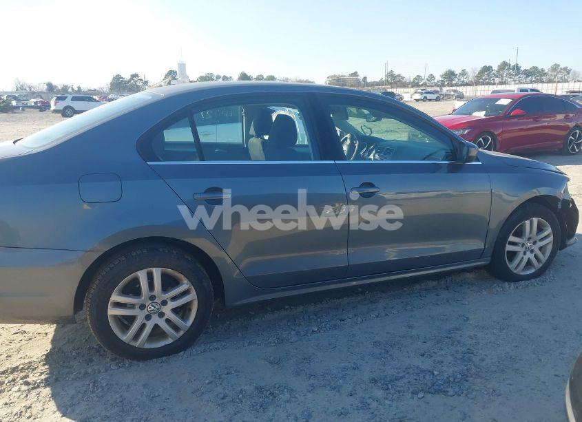 Photo 12 of 2017 Volkswagen Jetta 1.4T S (VIN 3VW2B7AJ8HM286284)
