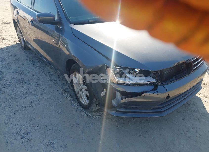 Photo 6 of 2017 Volkswagen Jetta 1.4T S (VIN 3VW2B7AJ8HM286284)