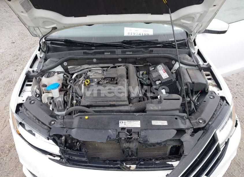 Photo 10 of 2017 Volkswagen Jetta 1.4T S (VIN 3VW2B7AJ8HM344328)