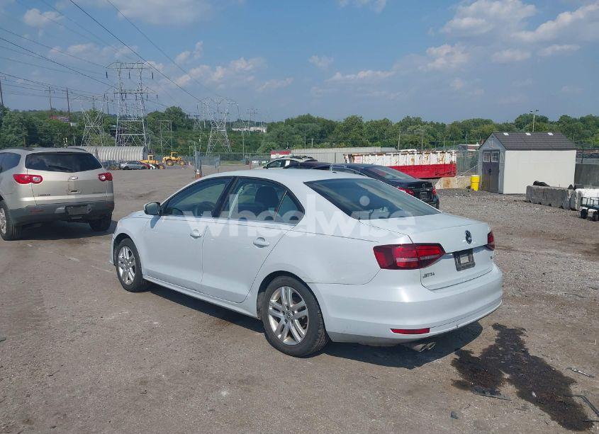 Photo 3 of 2017 Volkswagen Jetta 1.4T S (VIN 3VW2B7AJ8HM347603)
