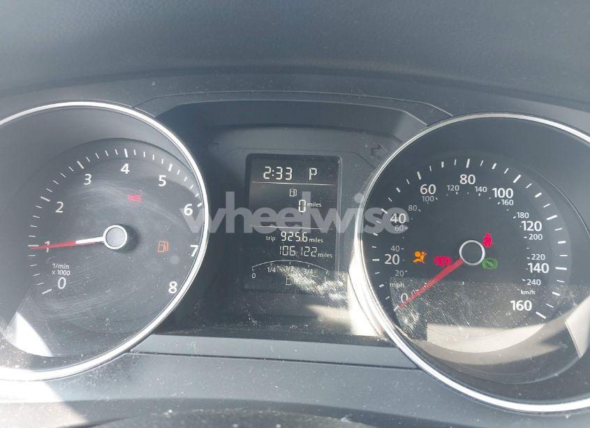 Photo 7 of 2017 Volkswagen Jetta 1.4T S (VIN 3VW2B7AJ8HM347603)