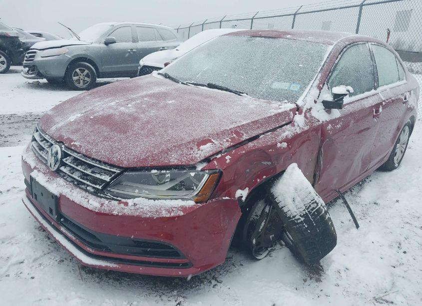 Photo 6 of 2017 Volkswagen Jetta 1.4T S (VIN 3VW2B7AJ8HM381122)