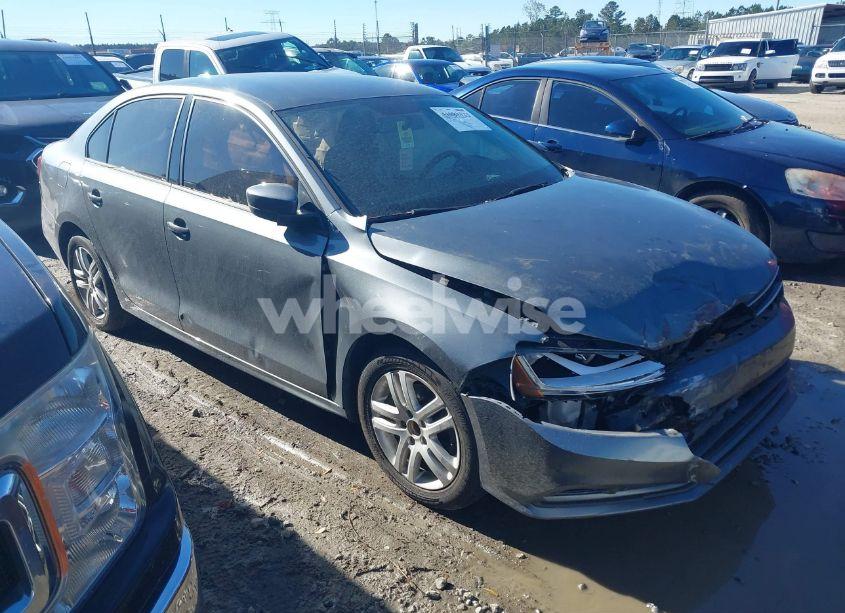 2018 Volkswagen Jetta 1.4T S (VIN 3VW2B7AJ8JM222798) main photo