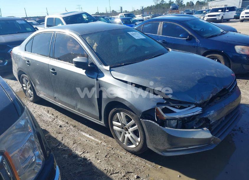 Photo 13 of 2018 Volkswagen Jetta 1.4T S (VIN 3VW2B7AJ8JM222798)