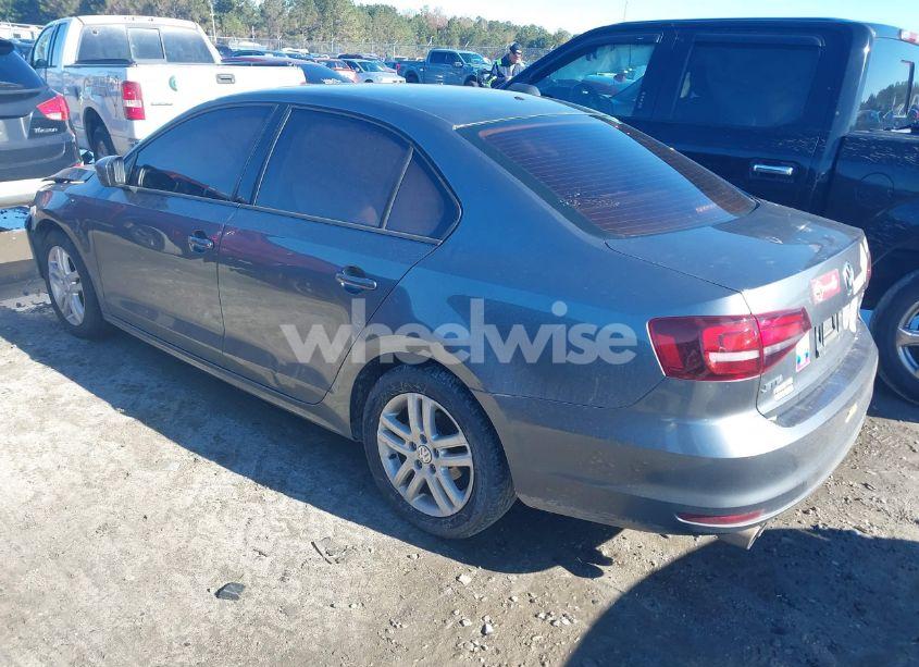 Photo 3 of 2018 Volkswagen Jetta 1.4T S (VIN 3VW2B7AJ8JM222798)