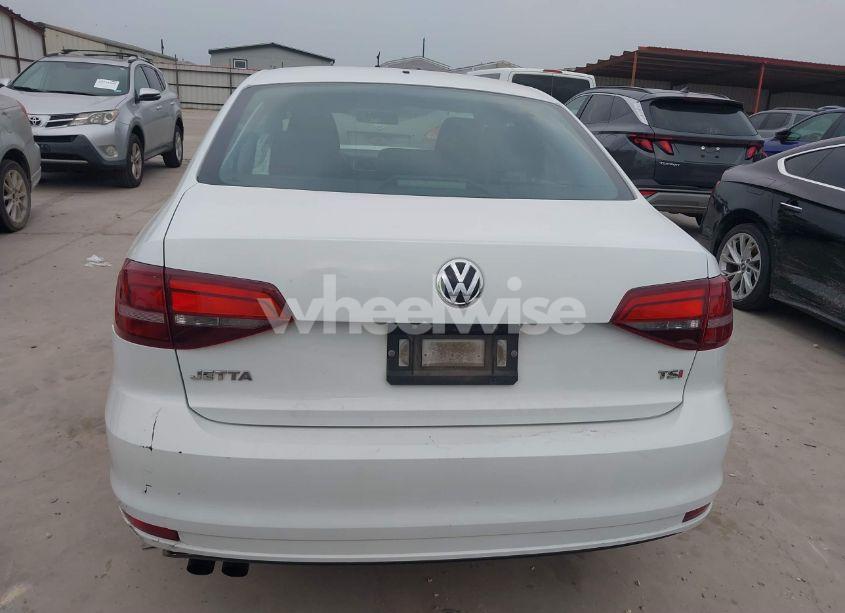 Photo 17 of 2017 Volkswagen Jetta 1.4T S (VIN 3VW2B7AJ9HM222190)