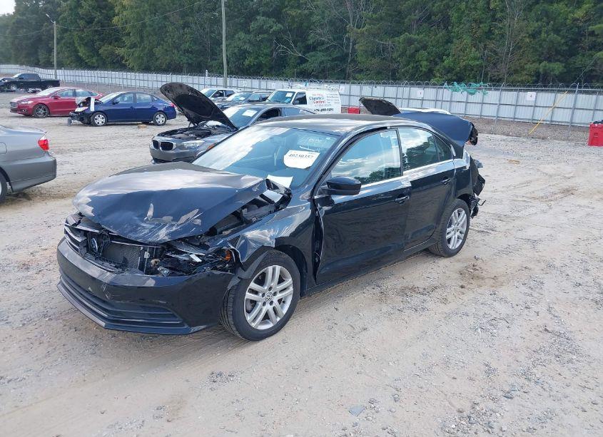 Photo 2 of 2017 Volkswagen Jetta 1.4T S (VIN 3VW2B7AJ9HM254007)