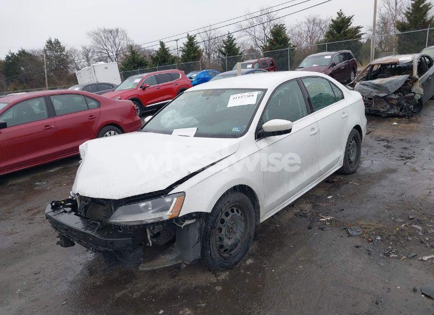 Photo 2 of 2017 Volkswagen Jetta 1.4T S (VIN 3VW2B7AJ9HM296211)