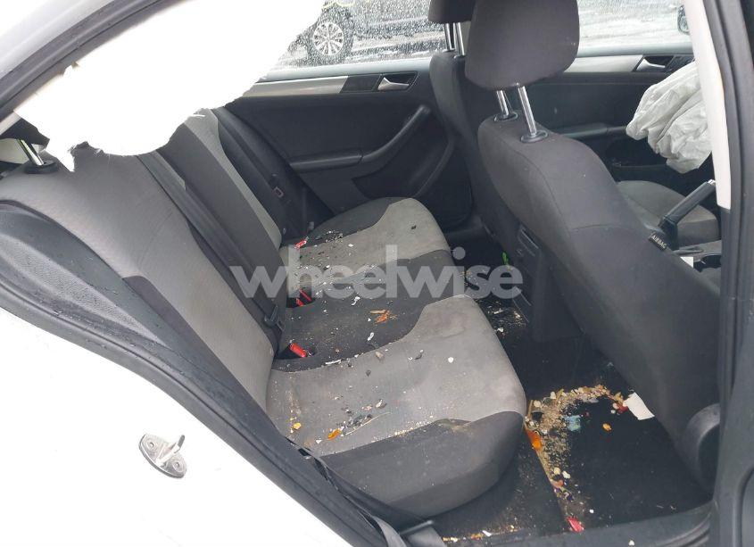 Photo 8 of 2017 Volkswagen Jetta 1.4T S (VIN 3VW2B7AJ9HM296211)