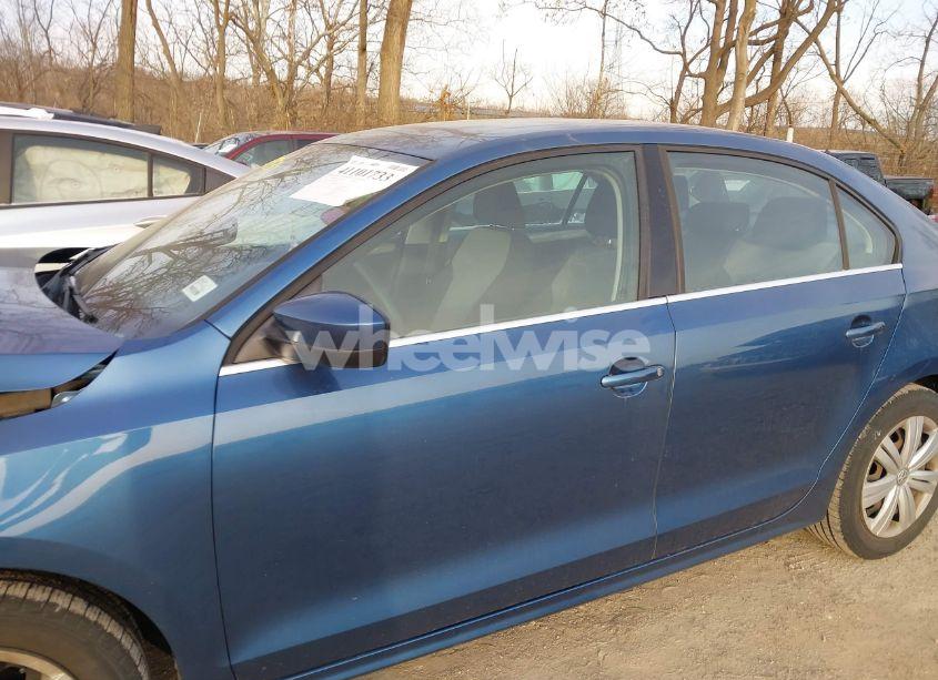 Photo 14 of 2017 Volkswagen Jetta 1.4T S (VIN 3VW2B7AJ9HM326467)