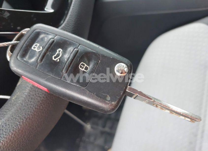 Photo 11 of 2017 Volkswagen Jetta 1.4T S (VIN 3VW2B7AJ9HM376043)