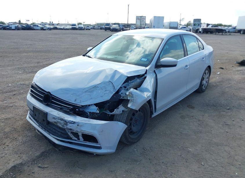 Photo 2 of 2017 Volkswagen Jetta 1.4T S (VIN 3VW2B7AJ9HM381789)