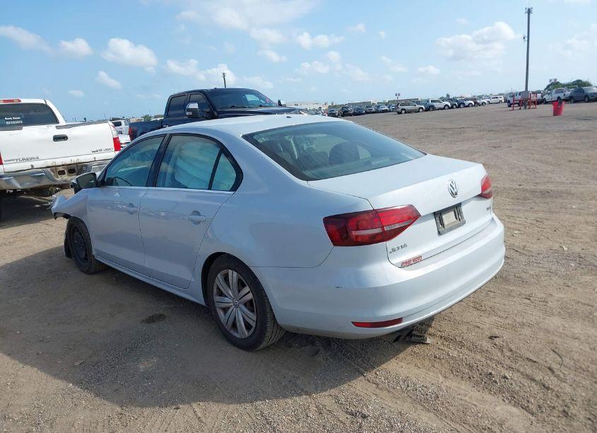 Photo 3 of 2017 Volkswagen Jetta 1.4T S (VIN 3VW2B7AJ9HM381789)