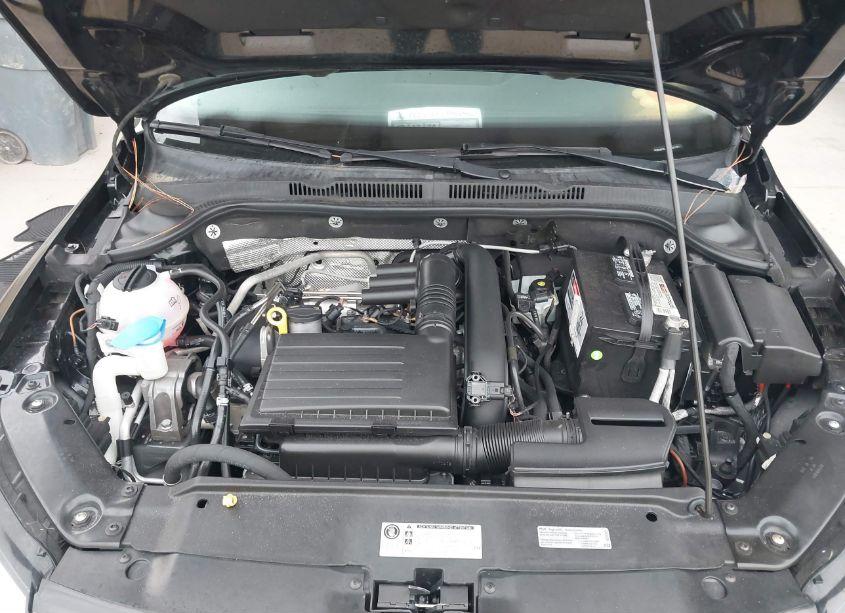 Photo 10 of 2017 Volkswagen Jetta 1.4T S (VIN 3VW2B7AJ9HM397491)