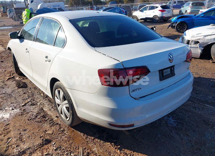 Photo 3 of 2017 Volkswagen Jetta 1.4T S (VIN 3VW2B7AJXHM246515)