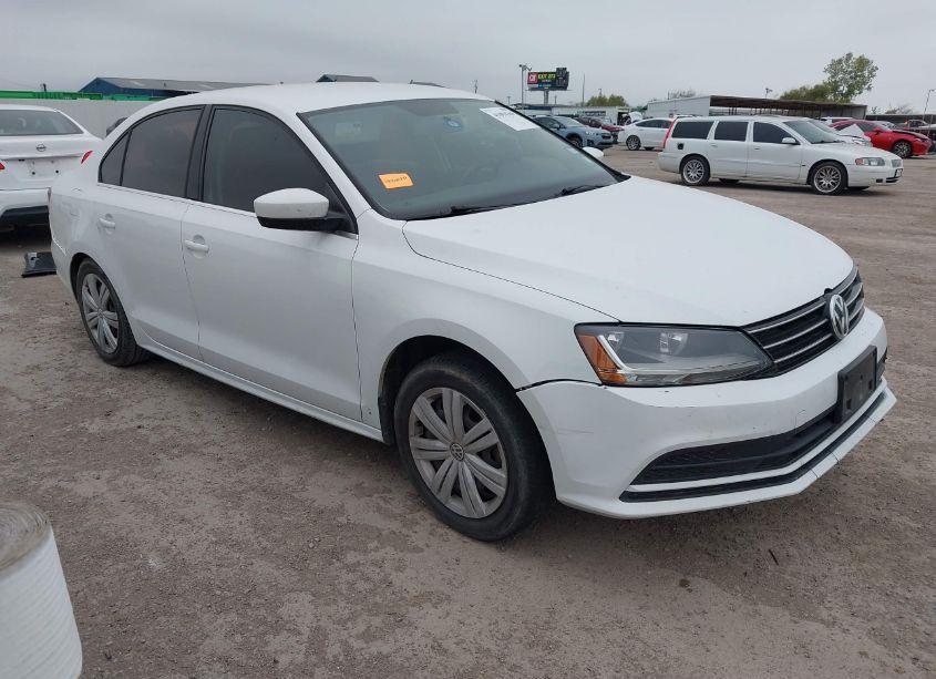 2017 Volkswagen Jetta 1.4T S (VIN 3VW2B7AJXHM350938) main photo